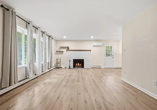 Photo 5 of Single family home for sale at 6619 Delilah Rd, East Stroudsburg, PA 18302 | MLS# 783056 | Listing updated on 2026-08-19