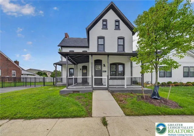 Photo 3 of Sale Pending at 1610 S Albert St, Allentown, PA 18103 | MLS# 782917 | Listing updated on 2026-08-26
