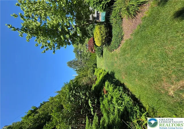 70th image of 850 38th St N, Allentown, PA 18104 | MLS# 782916