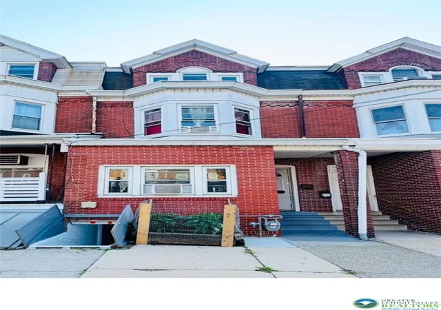 1st image of 824 N 5th St, Allentown, PA 18102 | MLS# 783076