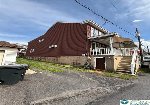 19th image of 410 Jones St, Minersville, PA 17954 | MLS# 783086