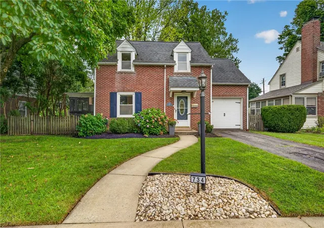 2nd image of 734 N 24th St, Allentown, PA 18104 | MLS# 782918
