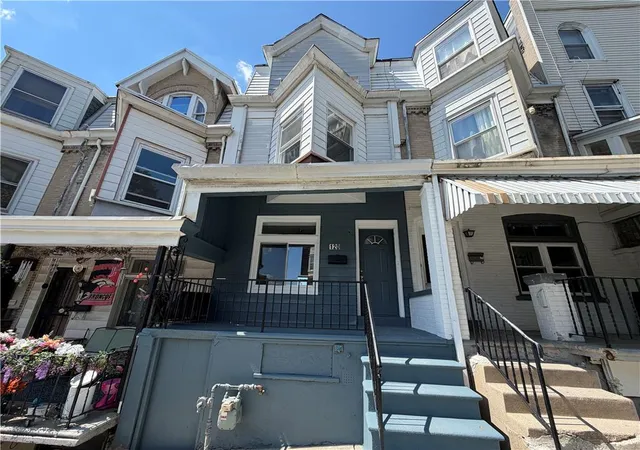 Photo 2 of Townhouse for sale at 120 S 12th Street, Allentown, PA 18102 | MLS# 783100 | Listing updated on 2026-08-20