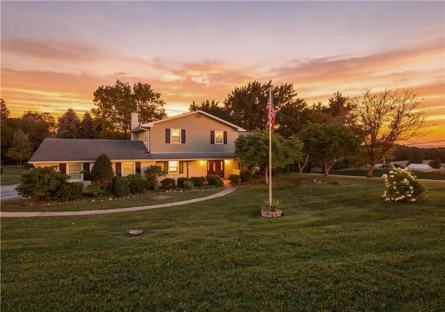 Photo 3 of Sale Pending at 2815 Semmel Rd, Slatington, PA 18080 | MLS# 782655 | Listing updated on 2026-08-26