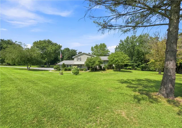 Photo 4 of Sale Pending at 2815 Semmel Rd, Slatington, PA 18080 | MLS# 782655 | Listing updated on 2026-08-26