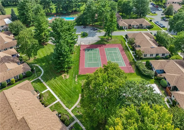 33rd image of 2874 Aronimink Pl, Macungie, PA 18062 | MLS# 783049