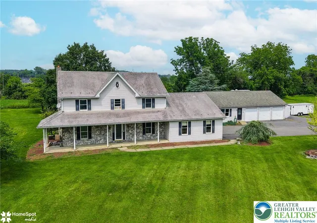 Photo 1 of Single family home for sale at 829 Georgetown Rd, Nazareth, PA 18064 | MLS# 783079 | Listing updated on 2026-08-24