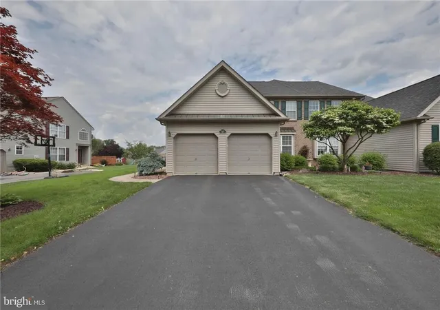 1st image of 2183 Rolling Meadow Dr, Lower Macungie Twp, PA 18062 | MLS# 783052