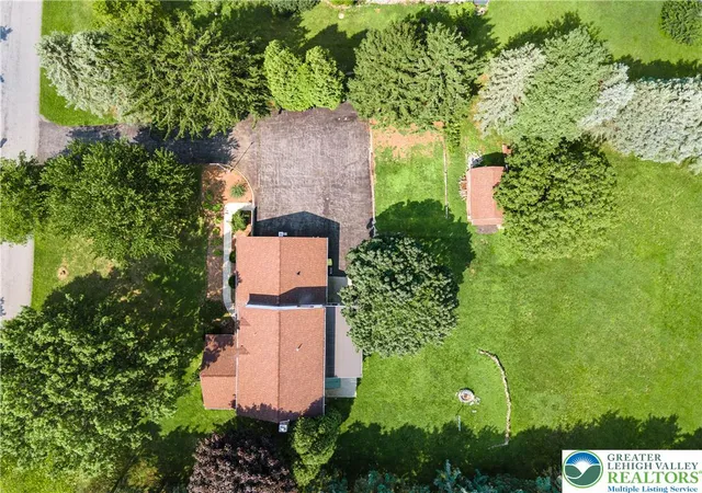 Photo 56 of Single family home for sale at 3250 Vista Dr, Moore Twp, PA 18038 | MLS# 783161 | Listing updated on 2026-08-21