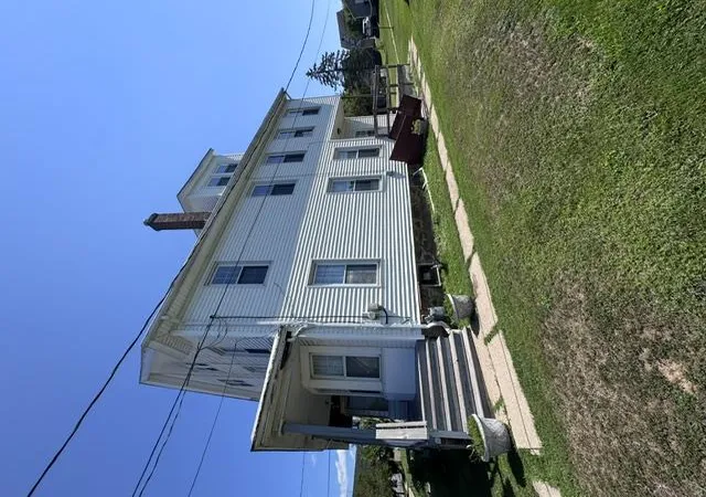 Photo 2 of Single family home for sale at 914 North St, Jim Thorpe, PA 18229 | MLS# 782812 | Listing updated on 2026-08-22