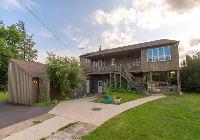 Photo 3 of Single family home for sale at 2071 Baus Rd, East Greenville Boro, PA 18041 | MLS# 783180 | Listing updated on 2026-08-22