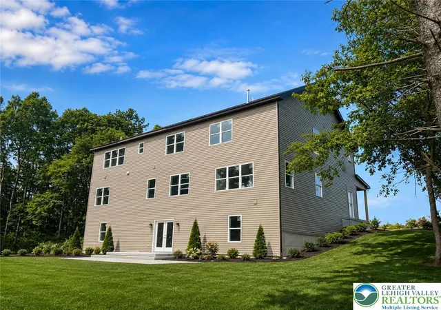 24th image of 3104 Moyer Rd, Springfield Twp, PA 18055 | MLS# 783221