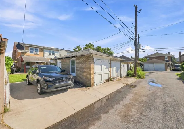 19th image of 1816 Cedar St, Allentown City, PA 18109 | MLS# 783240