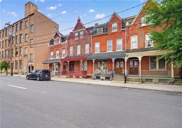 Photo 3 of House for sale at 1014 W Turner St #2, Allentown City, PA 18102 | MLS# 783073 | Listing updated on 2026-08-24