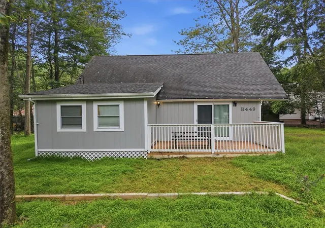 Photo 1 of Single family home for sale at 8919 Moose Ln, Coolbaugh Twp, PA 18466 | MLS# 783296 | Listing updated on 2026-08-25