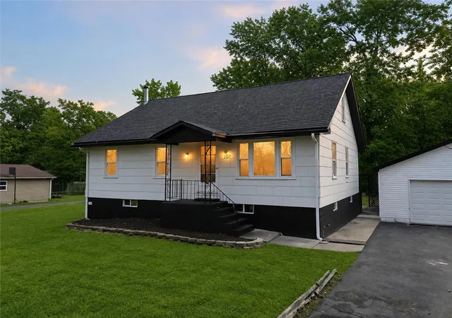 1st image of 209 W Douglasville Rd, Bushkill Twp, PA 18064 | MLS# 783306