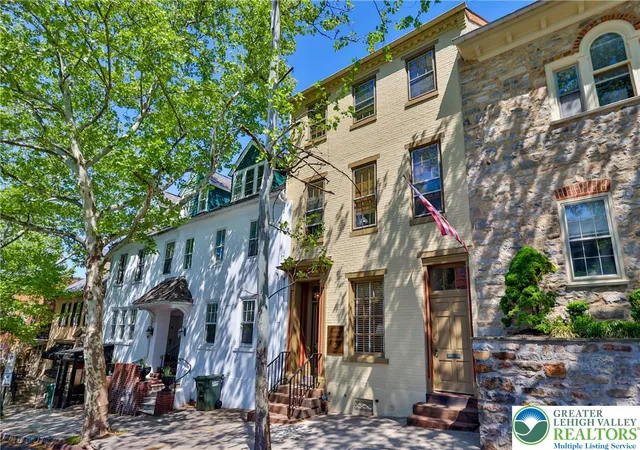 Photo 3 of Townhouse for sale at 72 W Market St, Bethlehem City, PA 18018 | MLS# 783336 | Listing updated on 2026-08-25