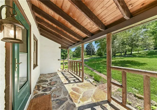 3rd image of 90 Turkey Ln, Doylestown Twp, PA 18925 | MLS# 783362