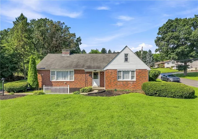 1st image of 798 Krocks Ct, Lower Macungie Twp, PA 18106 | MLS# 783190