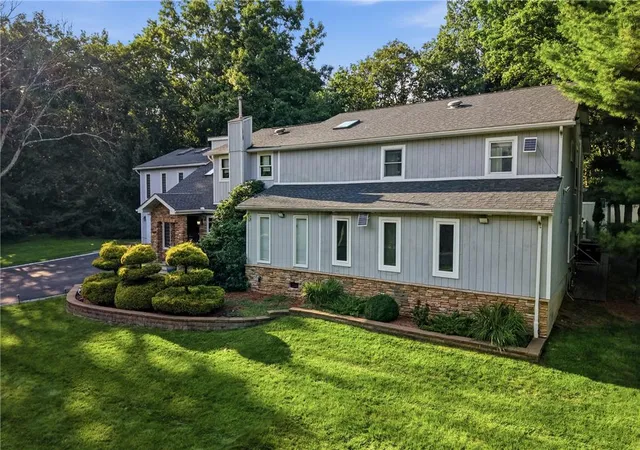Photo 91 of Single family home for sale at 1555 Longleaf Dr, Chestnuthill Twp, PA 18330 | MLS# 783250 | Listing updated on 2026-08-26