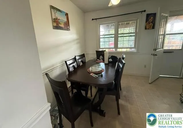 4th image of 5758 Greens Dr, Lower Macungie Twp, PA 18106 | MLS# 783448