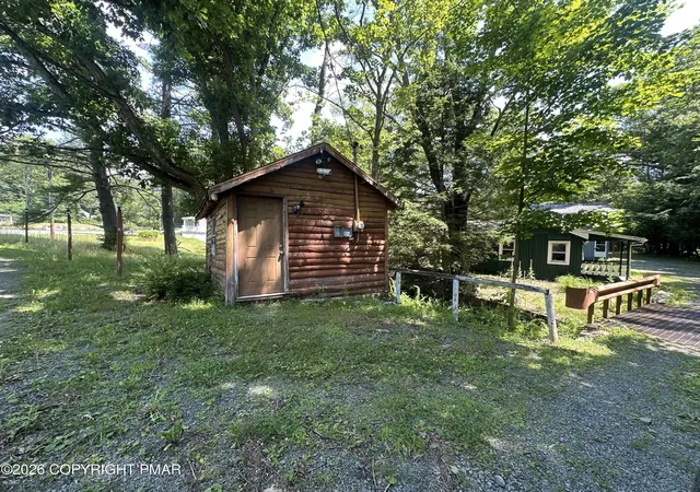 Photo 2 of House for sale at 111 Rippling Brk Rd, Canadensis, PA 18325 | MLS# PM-143002 | Listing updated on 2026-08-10