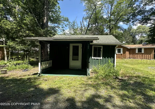 Photo 3 of House for sale at 111 Rippling Brk Rd, Canadensis, PA 18325 | MLS# PM-143002 | Listing updated on 2026-08-10