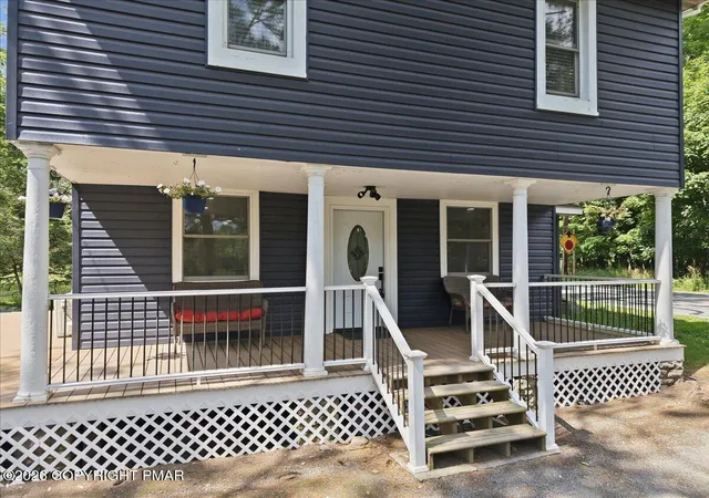 Photo 3 of Single family home for sale at 5894 Pennsylvania 191, Cresco, PA 18326 | MLS# PM-143508 | Listing updated on 2026-08-27