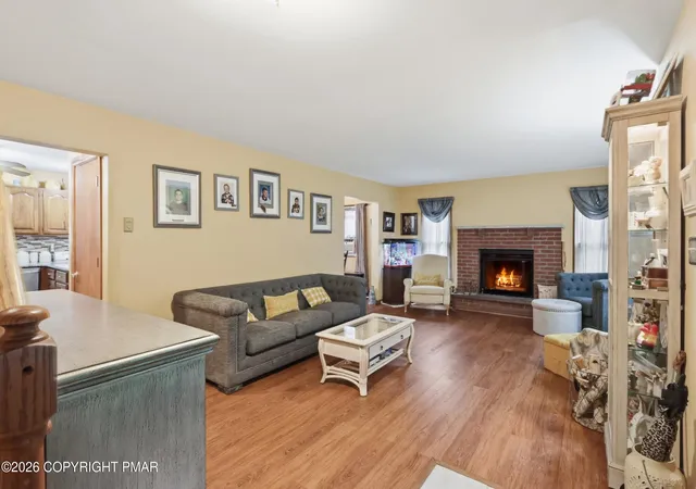 Photo 3 of Single family home for sale at 132 Colt Pl, Tobyhanna, PA 18466 | MLS# PM-143516 | Listing updated on 2026-08-26