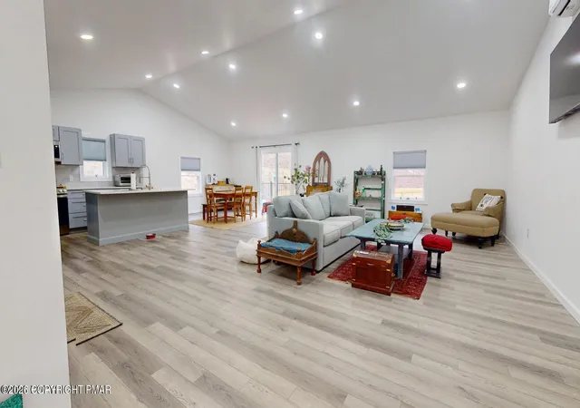 Photo 5 of Single family home for sale at 109 Pitch Pine Ln, Milford, PA 18337 | MLS# PM-143557 | Listing updated on 2026-08-15
