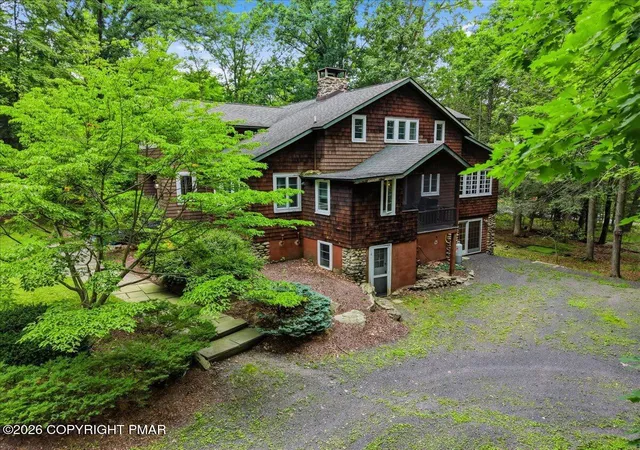 5th image of 214 Goldenrod Ln, Buck Hill Falls, PA 18323 | MLS# PM-143830