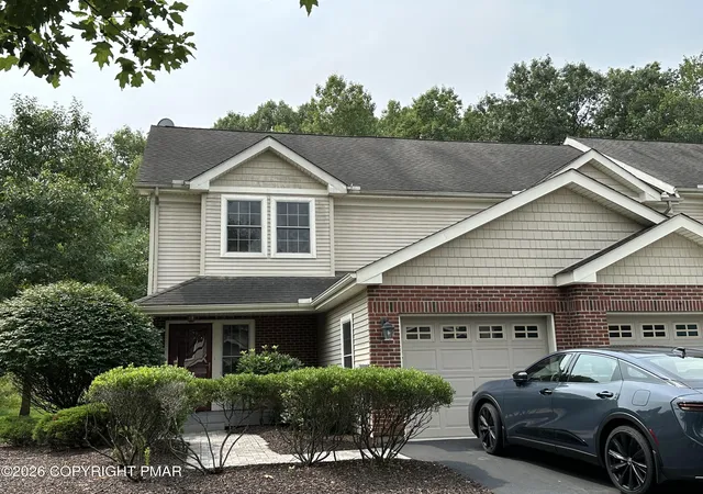 1st image of 15 Oak Leaf Ln #B-1, East Stroudsburg, PA 18301 | MLS# PM-143877