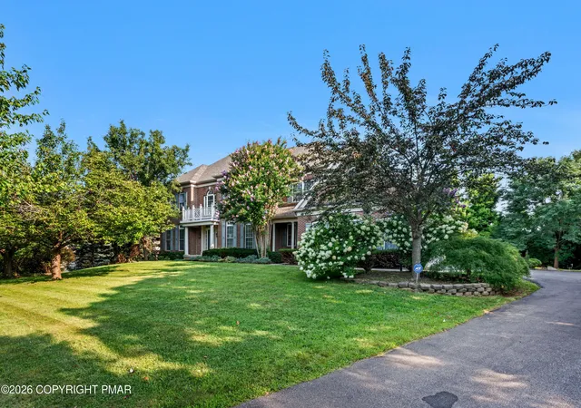 Photo 3 of Single family home for sale at 6572 Sauerkraut Ln, Macungie, PA 18062 | MLS# PM-143965 | Listing updated on 2026-09-11