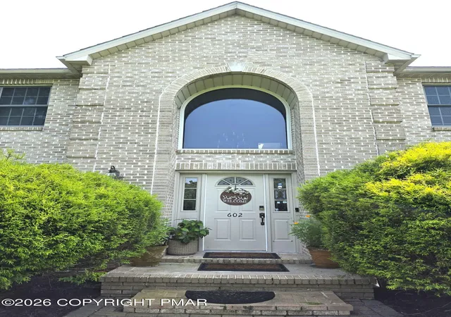 2nd image of 602 Little Mayfair Ct, Stroudsburg, PA 18360 | MLS# PM-143959