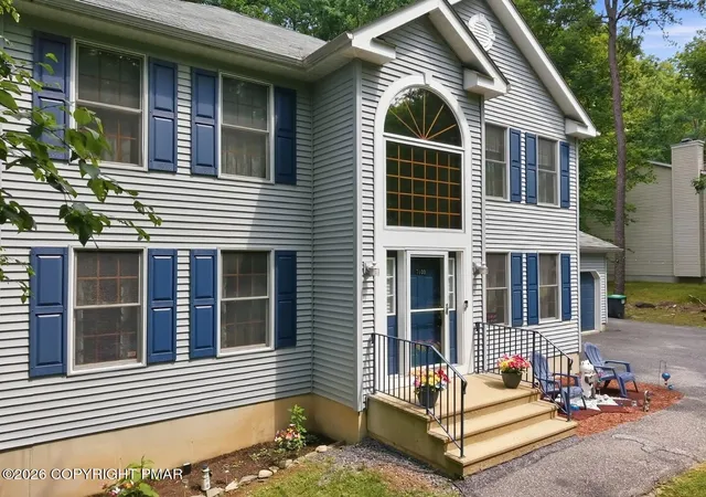Photo 4 of Sale Pending at 7109 Oakland Ter, East Stroudsburg, PA 18301 | MLS# PM-143938 | Listing updated on 2026-08-28