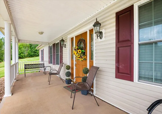 2nd image of 2684 Bee Creek Rd, Corbin, KY 40701 | MLS# 26015148
