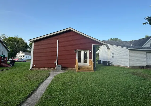 2nd image of 1249 S 7th St, Paducah, KY 42003 | MLS# 26018598