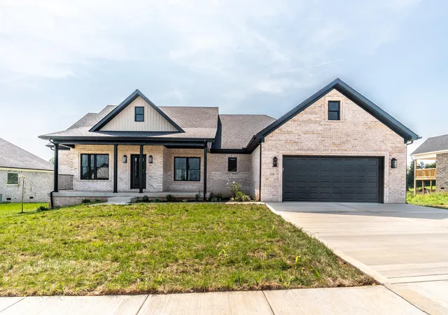 Photo 1 of Sale Pending at 110 Dawn Ct, Richmond, KY 40475 | MLS# 26021277 | Listing updated on 2026-09-11