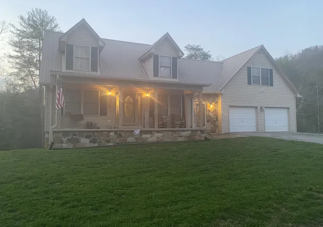 1st image of 11598 Red Lick Rd, Irvine, KY 40336 | MLS# 26021405