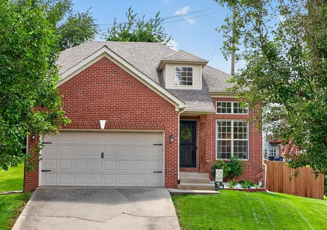 1st image of 888 Lauderdale Dr, Lexington, KY 40515 | MLS# 26021596