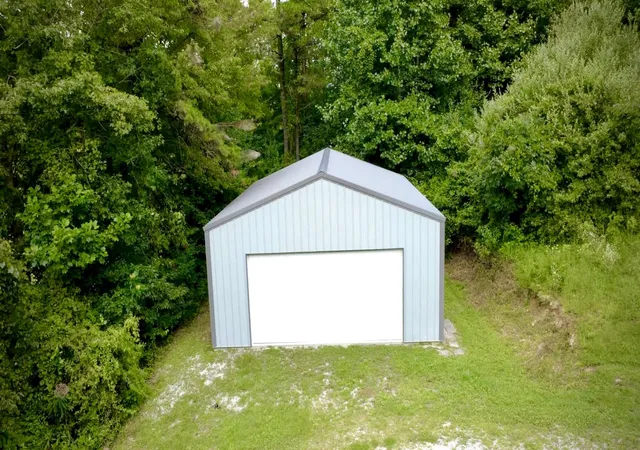Photo 4 of Single family home for sale at 1905 Bray Crk Rd, Manchester, KY 40962 | MLS# 26022225 | Listing updated on 2026-09-14