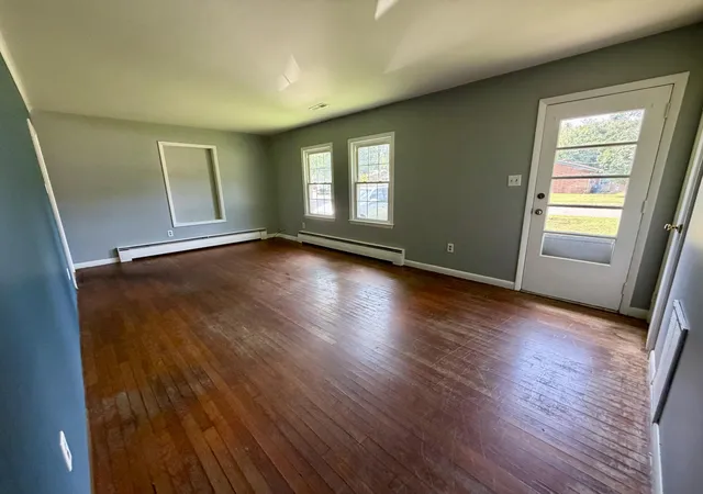 Photo 3 of Single family home for sale at 115 Bluebird Ave, Berea, KY 40403 | MLS# 26023747 | Listing updated on 2026-10-05