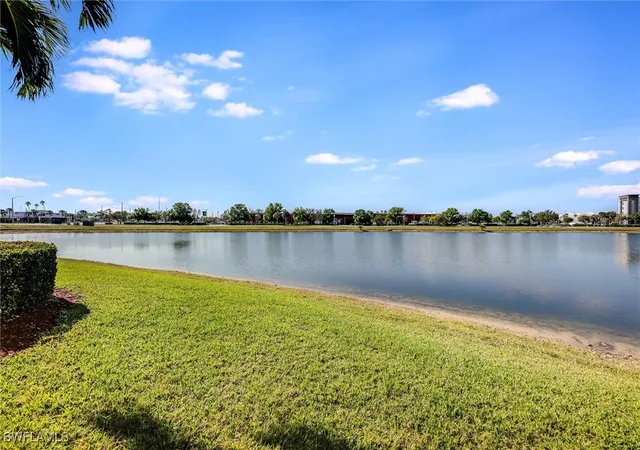 Listing Photo 5 - Condo for sale in building located at 4306 Bellasol Cir, Fort Myers, FL 33916 - Unit #3412