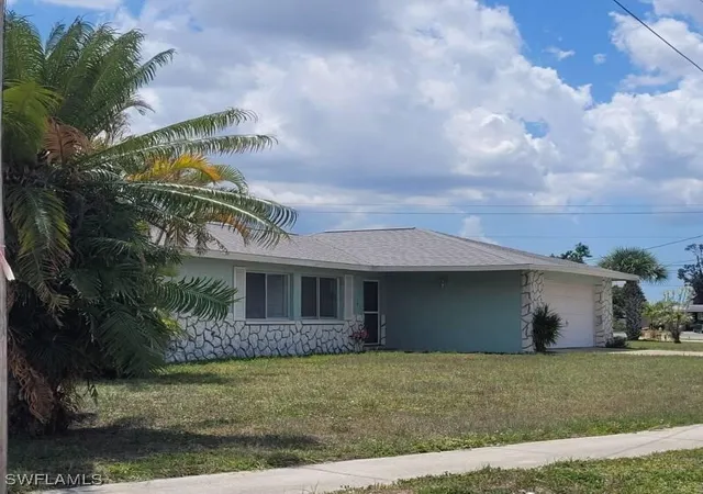 Photo 2 of Single family home for sale at 847 Hydrangea Dr, North Fort Myers, FL 33903 | MLS# 225033490 | Listing updated on 2026-08-24