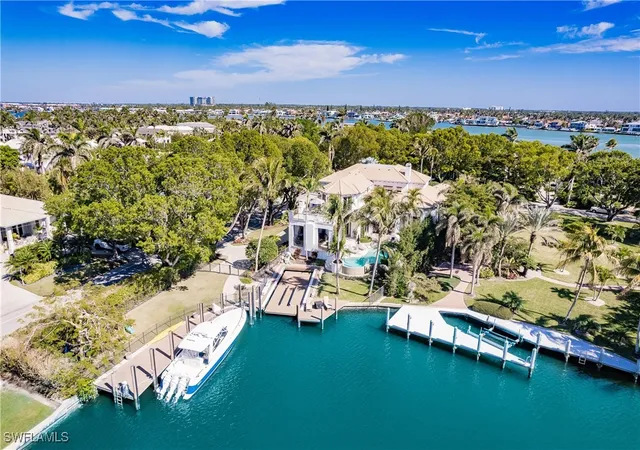 Photo 2 of Mansion for sale at 790 18th Ave S, Naples, FL 34102 | MLS# 224102826 | Listing updated on 2026-08-18