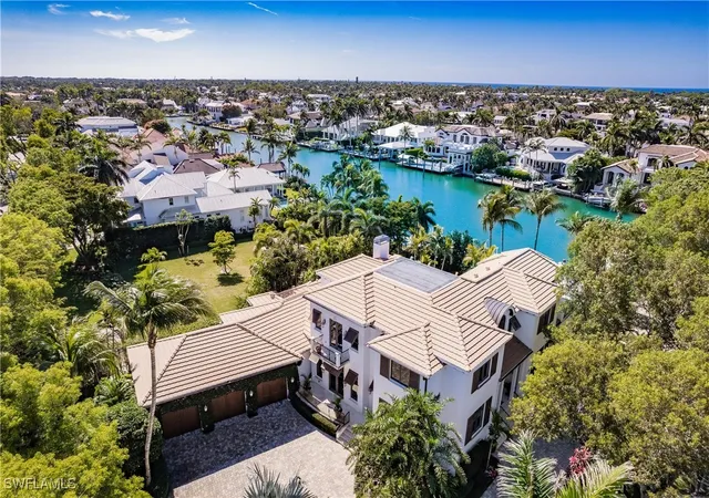 Photo 3 of Mansion for sale at 790 18th Ave S, Naples, FL 34102 | MLS# 224102826 | Listing updated on 2026-08-18