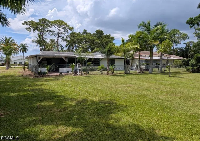 Photo 4 of Single family home for sale at 6759 Winkler Rd, Fort Myers, FL 33919 | MLS# 225006849 | Listing updated on 2026-08-21