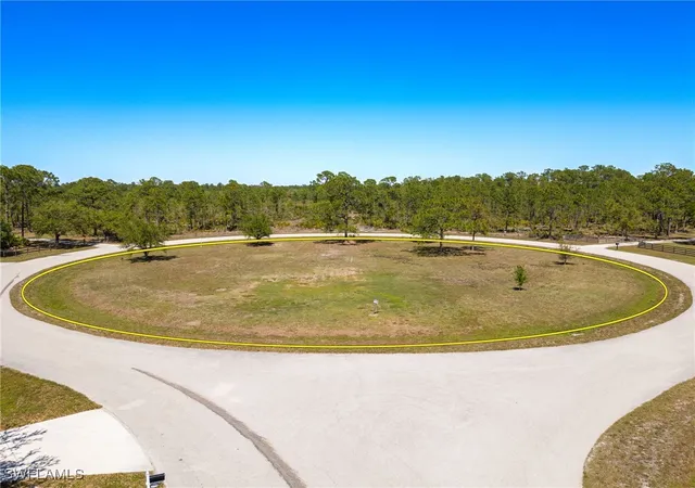 Photo 1 of Land for sale at 18999 River Estates Ln, Alva, FL 33920 | MLS# 225022962 | Listing updated on 2026-08-25