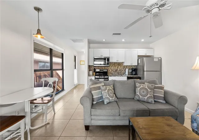 Photo 3 of Townhouse for sale at 1811 Olde Middle Gulf Dr #10, Sanibel, FL 33957 | MLS# 225019377 | Listing updated on 2026-08-20