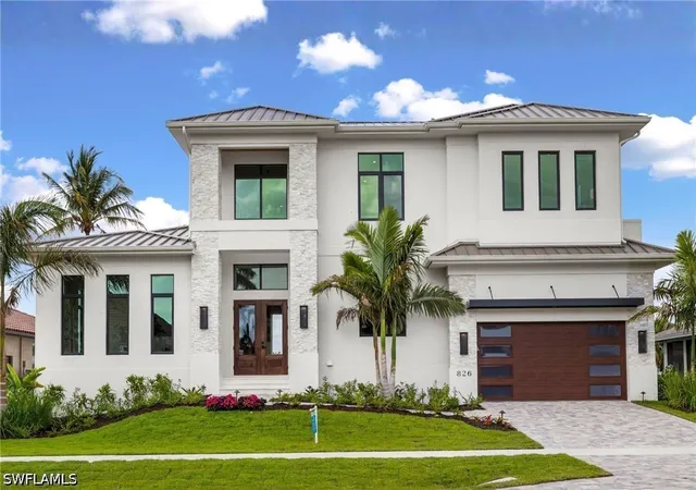 Photo 1 of Sale Pending at 826 Magnolia Ct, Marco Island, FL 34145 | MLS# 224103334 | Listing updated on 2026-08-23